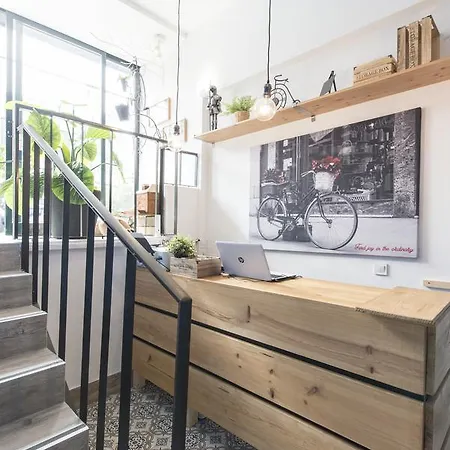 Plbh Bicycle 28 Hostel Lisbon