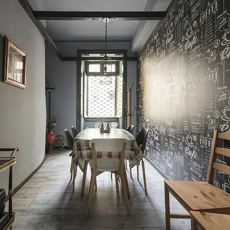 Plbh Bicycle 28 Hostel Lisbon